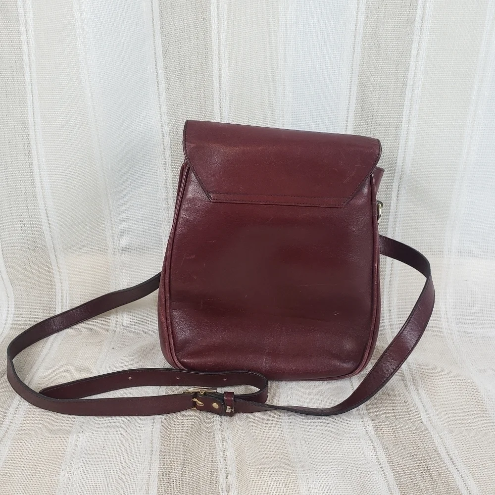 Leather Guild Drawstring Crossbody‎ Bag Purse Maroon